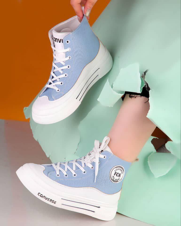 کفش کتونی ساقدار