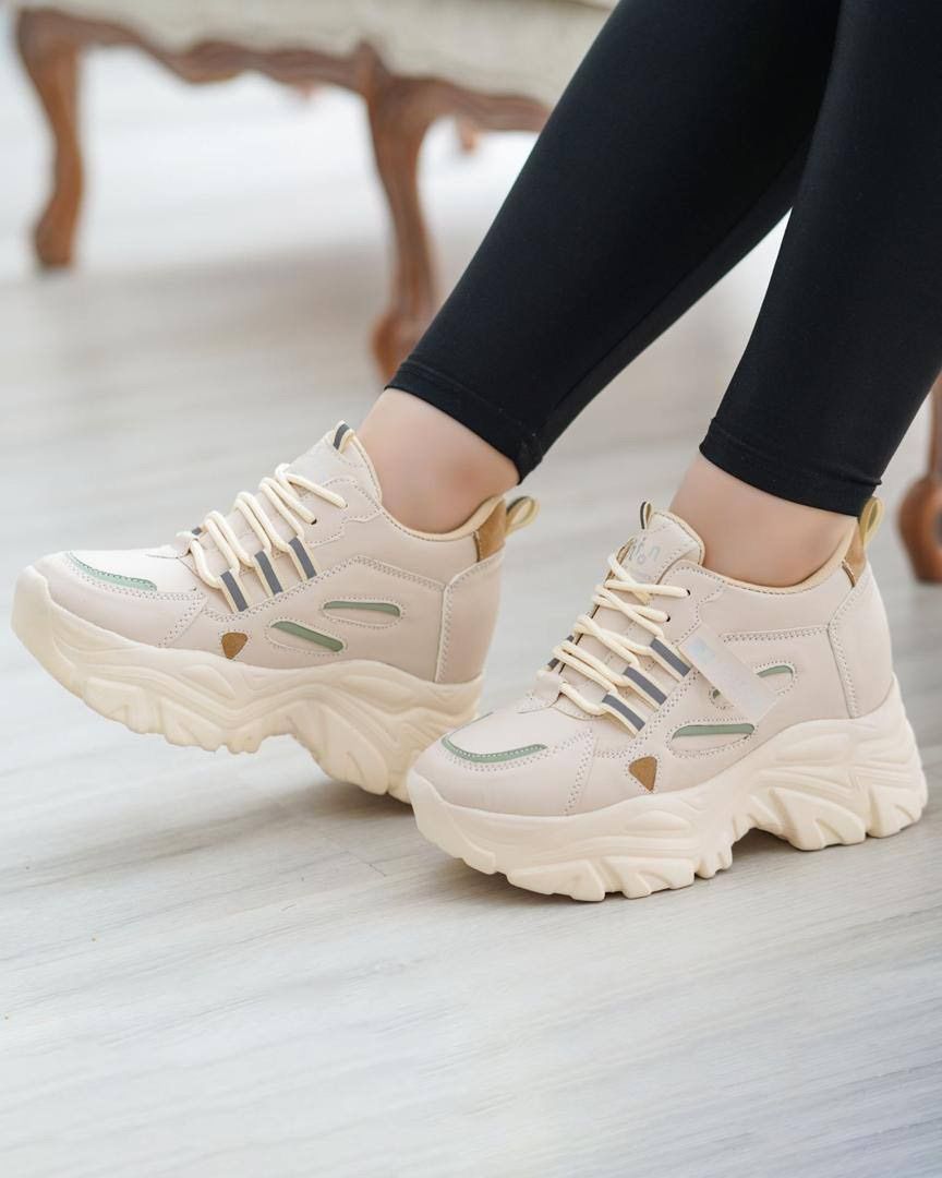 کفش کتونی لژدار دخترانه و زنانه